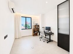 Charlton Corner (D19), Apartment #612069151